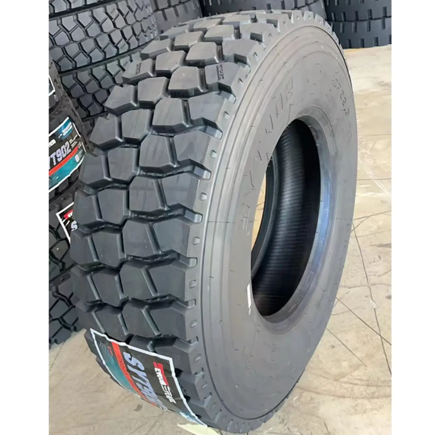 Nissan Pickup 4x4 Tires 6 1757849971610 Nissan Pickup 4x4 Tires - Image 4