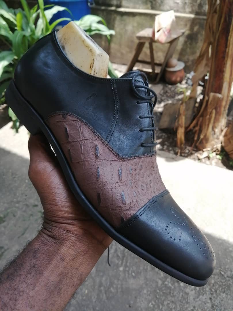 men's leather shoes good finishing with high-quality 6 IMG 20250929 WA0086 men's leather shoes good finishing with high-quality - Image 4